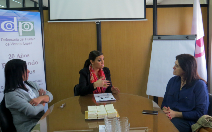 La Defensora se reunió con la Directora Regional de IOMA