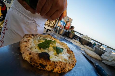 Los extranjeros eligen comida y vinos italianos