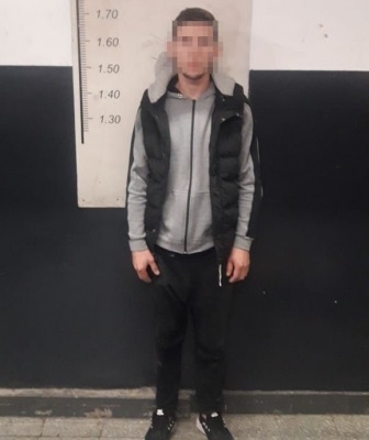 La Policía de la Ciudad capturó a dos delincuentes que robaron una moto