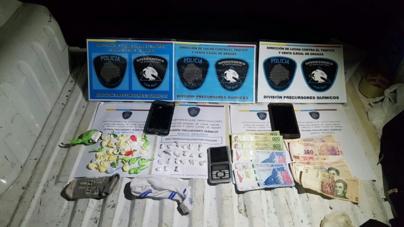 Cayó pareja de dealers peruanos que usaba a su hijo discapacitado para vender drogas