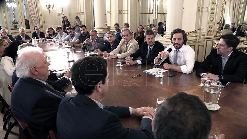 Coronavirus: tras declarar la emergencia sanitaria, vuelven a reunirse los ministros y especialistas