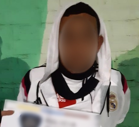 La Policía de la Ciudad detuvo a un hombre que agredió y amenazó a una mujer para robarle