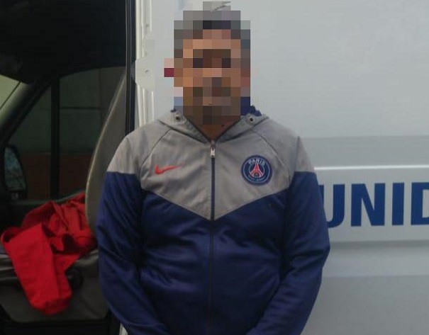 Capturaron a ladrón que robó bancos y piezas de madera en Villa del Parque
