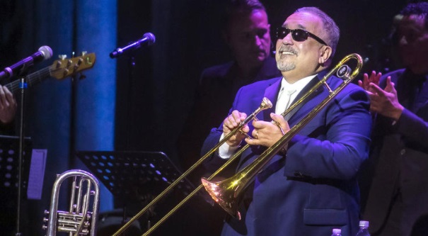 Willie Colón da «buenas noticias» sobre su recuperación y habla de su futuro musical