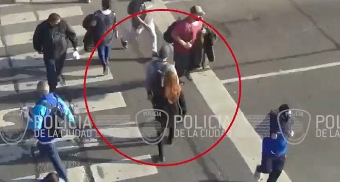 Con el aporte de las cámaras de seguridad, una arrebatadora fue detenida en Constitución