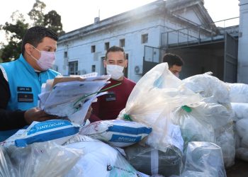Destruyen más de 50.000 barbijos truchos