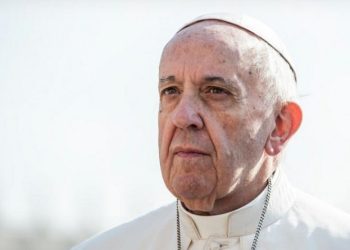 El Papa alienta a un desarme integral para la paz y salir mejor de la crisis