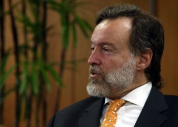 El Gobierno chileno critica los dichos del embajador argentino Rafael Bielsa