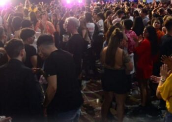 Por el brote de Ómicron, el Gobierno de Córdoba dispuso la suspensión de eventos masivos