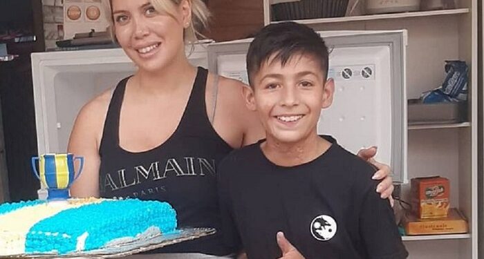 Joaquín Nahuel le hizo una torta a Wanda Nara