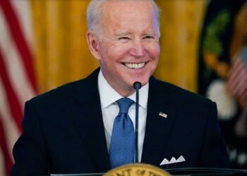 “Qué estúpido hijo de p**a”: Biden critica a reportero de Fox News que le pegunta sobre la inflación