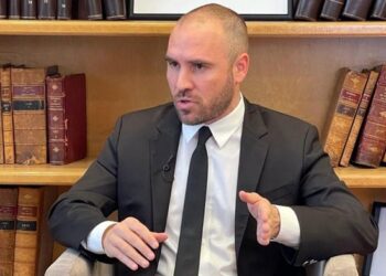 Negociaciones con el FMI: las claves de la reunión de Guzmán con los gobernadores