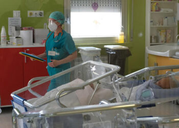 Bebés nacidos en pandemia con retraso en desarrollo