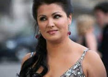 Una soprano pro-Putin apartada de Opera Nueva York