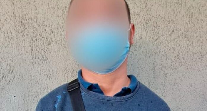 Cayó falso policía y su cómplice que extorsionaba a travestis en Constitución