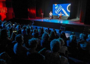 BAFICITO comienza su programación con el primer largometraje argentino de títeres en el Anfiteatro del Parque Centenario