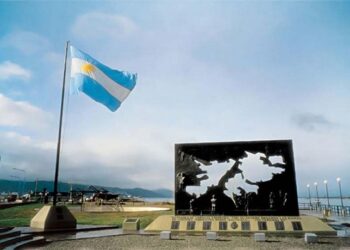 Proponen cambiar el nombre de la Av. Rivadavia por «Avenida Malvinas Argentinas e Islas del Atlántico Sur»
