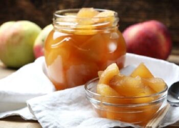 ¿Cómo preparar manzanas en almíbar?