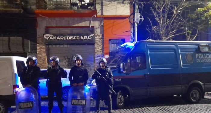 Golpe a dos bandas narcos y prisión preventiva para tres dealers de Barrio Fátima y Constitución