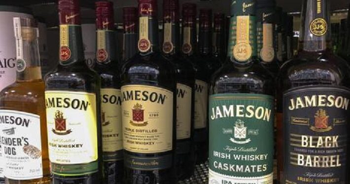 Irlanda «whiskey», una bebida típica capaz de atraer y seducir visitantes