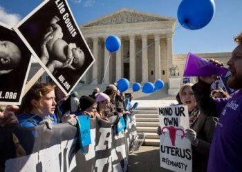 Máximo tribunal estadounidense anula sentencia que habilitaba el aborto legal