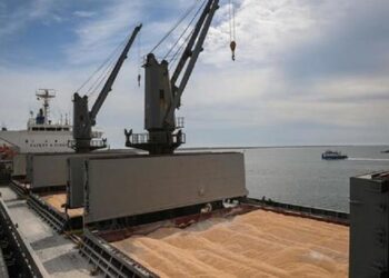 Los puertos siguen bloqueados y corren riesgo de hambruna