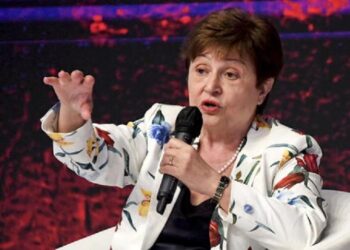 El FMI rebajó perspectivas en la economía mundial