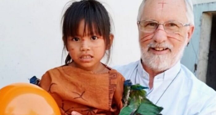 Mons. Croxatto acompaña a los misioneros argentinos en la Amazonía Peruana