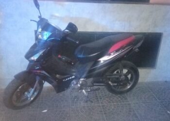Detuvieron a ladrón que robó una moto en Flores