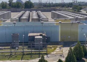 Zelensky: «Estamos al borde del desastre nuclear»