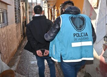 Cayó peligroso delincuente, líder de una banda criminal con base en el Barrio 15