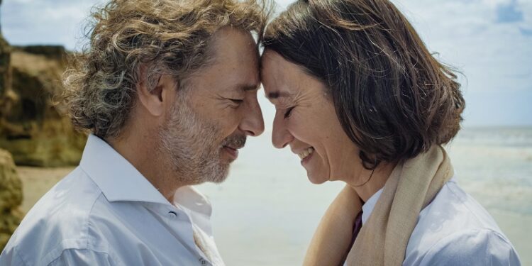 «Cenizas al Mar ¿Cuántos días de amor perdiste?», una película de Diego Musiak