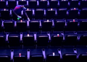 España deja atrás la piratería masiva de películas y se abona a las plataformas de pago