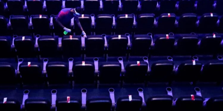 España deja atrás la piratería masiva de películas y se abona a las plataformas de pago