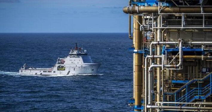 Más naves rusas en el Mediterráneo