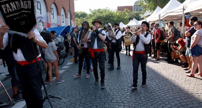La Ciudad de Buenos Aires lanzó un ciclo de shows que busca sorprender al público en las  calles del Microcentro