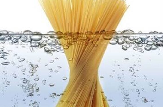 Cocina pasiva para hacer la pasta