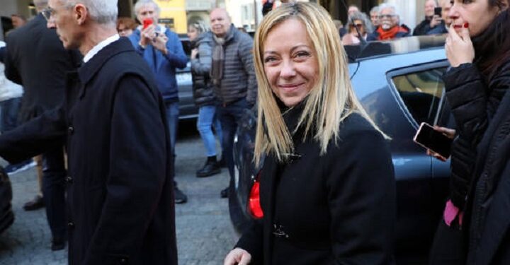 Giorgia Meloni: «Somos una derecha moderna y conservadora»