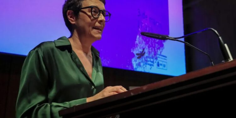 Efeminista recibe un premio de periodismo del Club Abierto de Editores