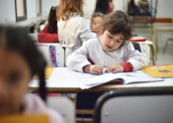El total de las escuelas primarias de Entre Ríos tienen ampliada su jornada escolar