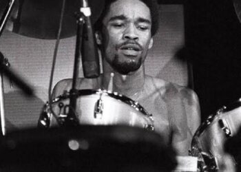 Murió baterista Fred White de Earth, Wind & Fire
