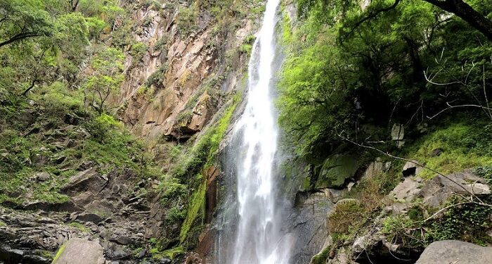 El sur tucumano ofrece un abanico de opciones para el verano en un marco de imponentes paisajes
