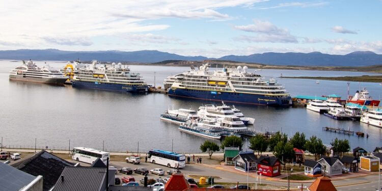 Ushuaia vivió un fin de semana repleto de cruceros turísticos