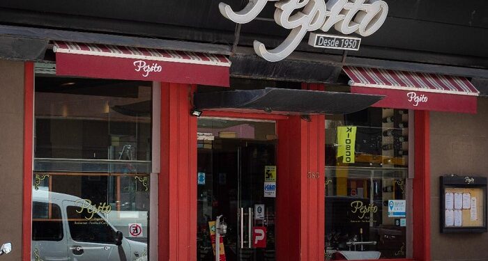 «Pepito Bodegón» a las brasas, un clásico porteño