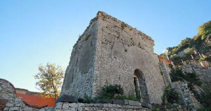 Comienza restauración de tumba de 2 mil años
