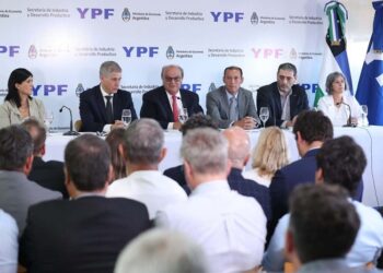 Destinan $ 35.000 millones en créditos para Pymes de la cadena de valor de hidrocarburos