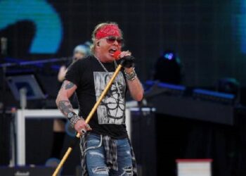 Guns N’ Roses realiza una gira mundial y presenta show en Roma, Italia