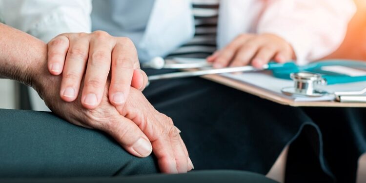 La enfermedad de Parkinson afecta de forma diferente a hombres y mujeres