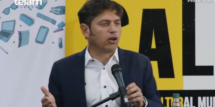 Axel Kicillof lanzó el programa Conectar Igualdad Bonaerense de entrega de netbooks para estudiantes