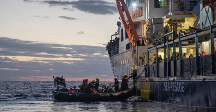 Otra oleada migrante apunta a Lampedusa
